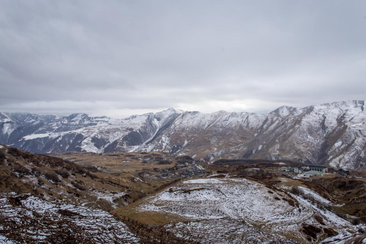 Valley And Mountain View, Twins, With Hot Water Gudauri Eksteriør billede